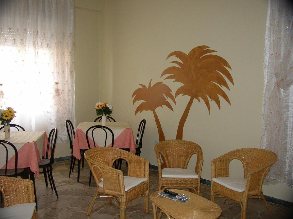 Hotel Ivette Ρίμινι Εξωτερικό φωτογραφία